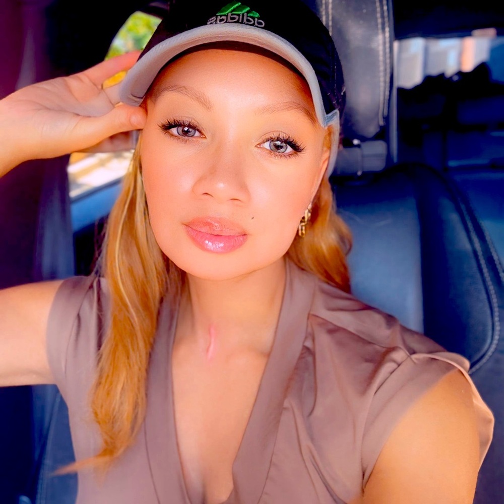 Meet your Posher, Twyla